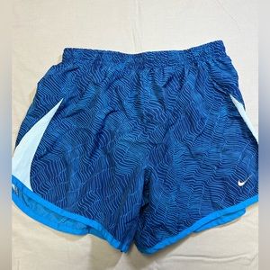 NIKE Blue Running Youth Running Shorts Size XL